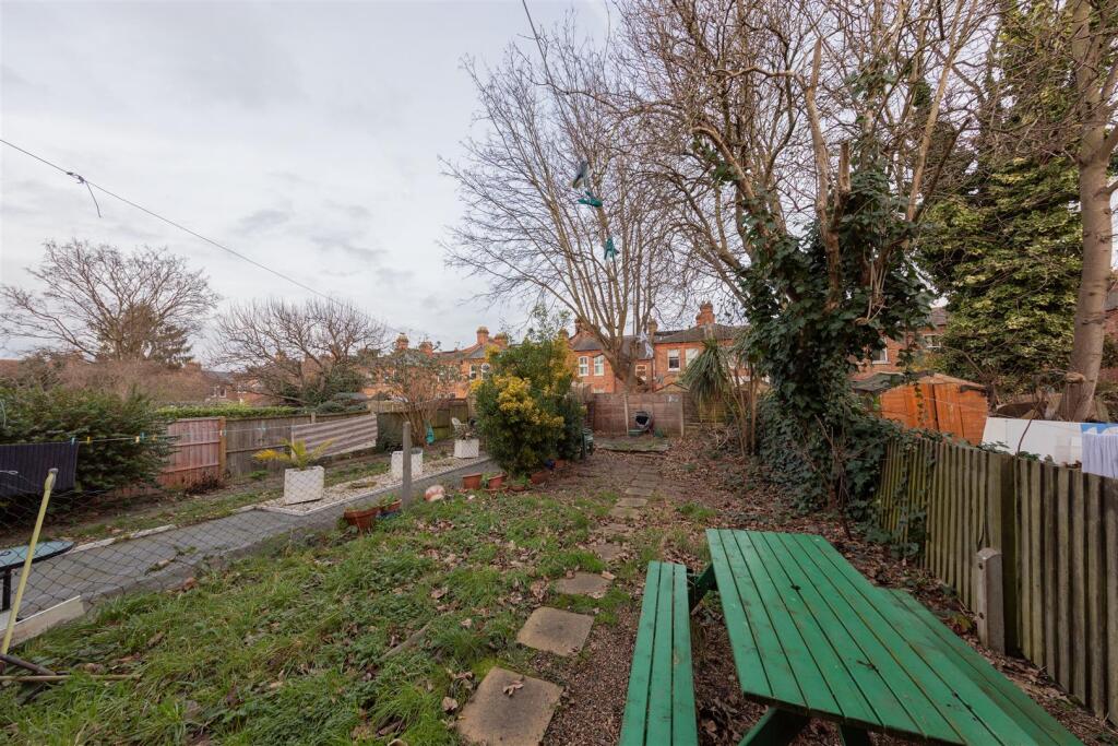 Diana Road E17