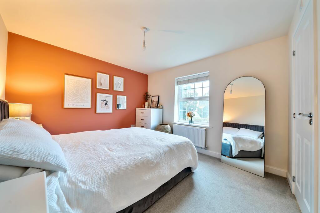 Bedroom One (3)