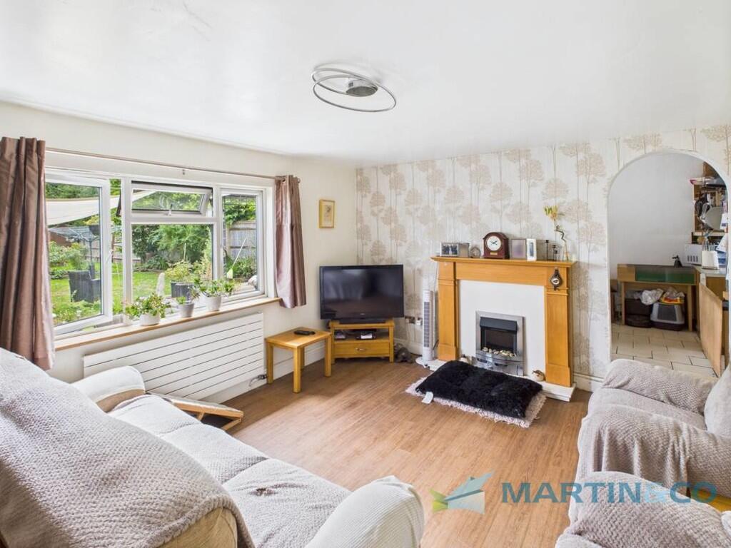 CAM02145G0-PR0069...