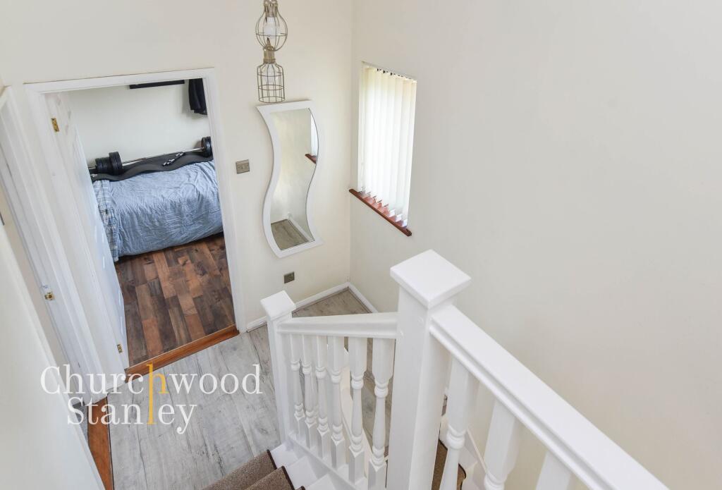 First floor landing (split level)