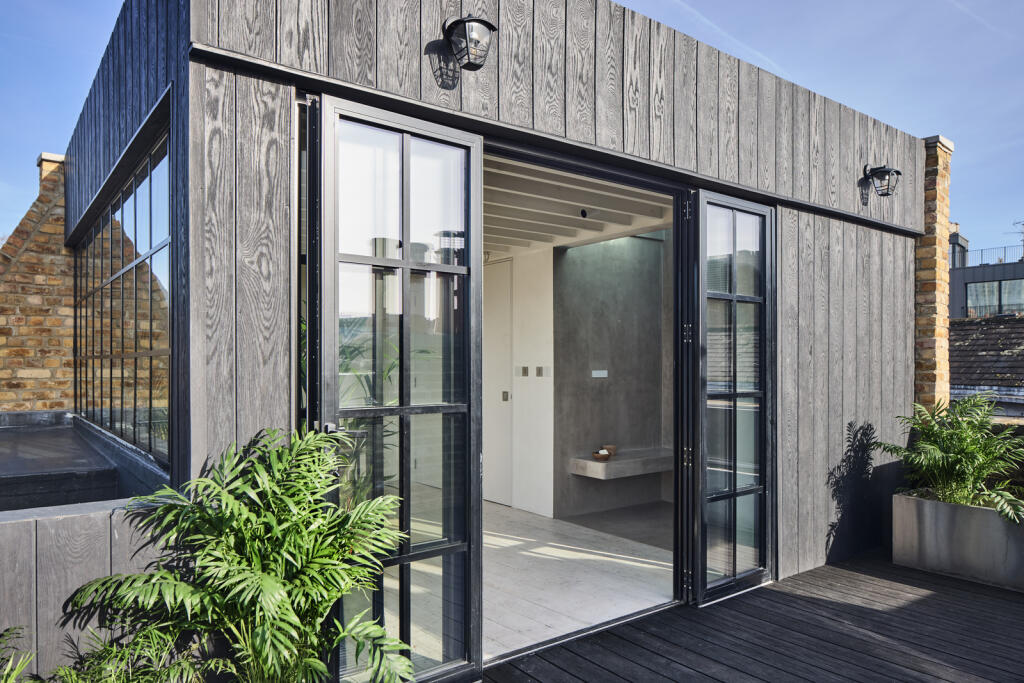 258576 - DGLA1198.jpg