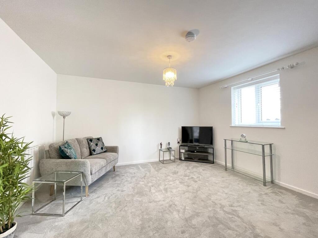 Foxglove Gardens 1 - Lounge FP.jpg