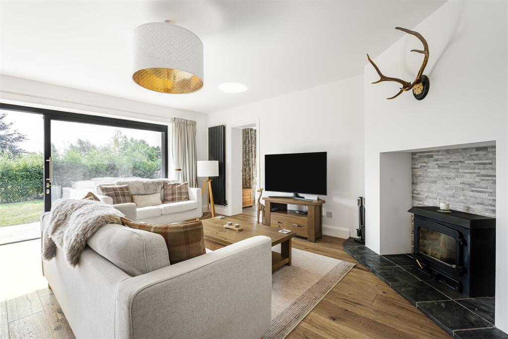 Lytchstone, 3 School Lane, Wappenham (17).jpg