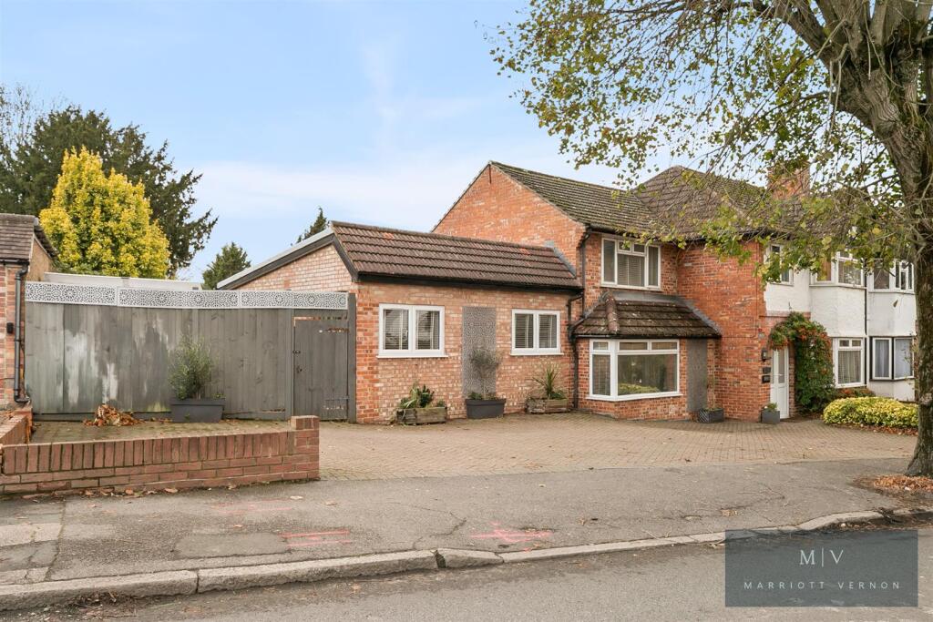 Farley Road 49 MV-23.jpg