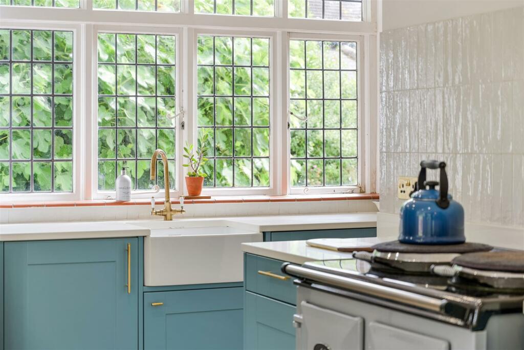 SWEET BRIAR (30).jpg