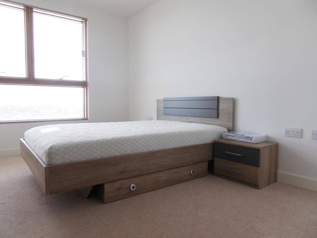 Bed2