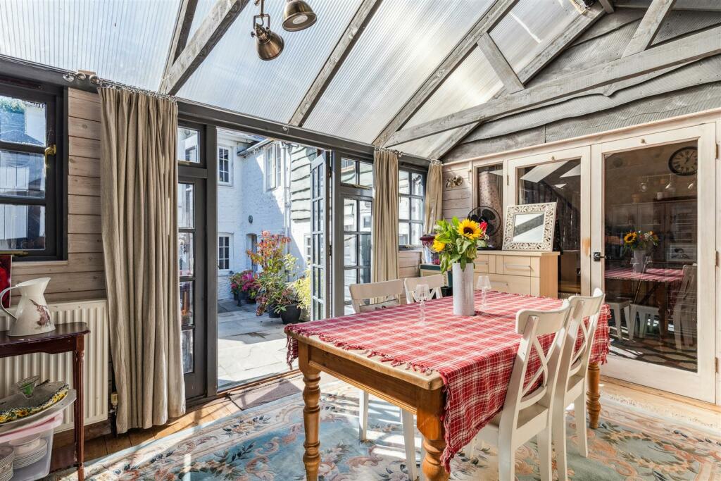 Garden Room