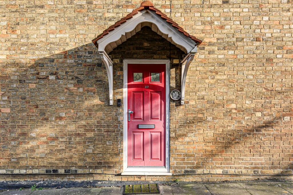 3 Front Door.jpg