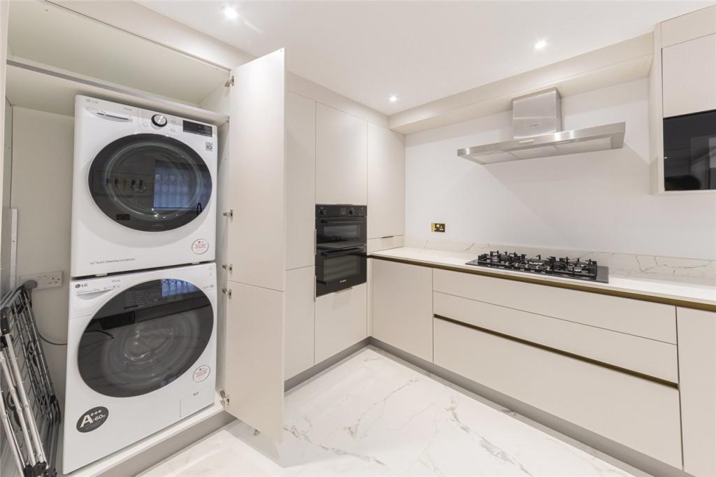 Second Kitchen