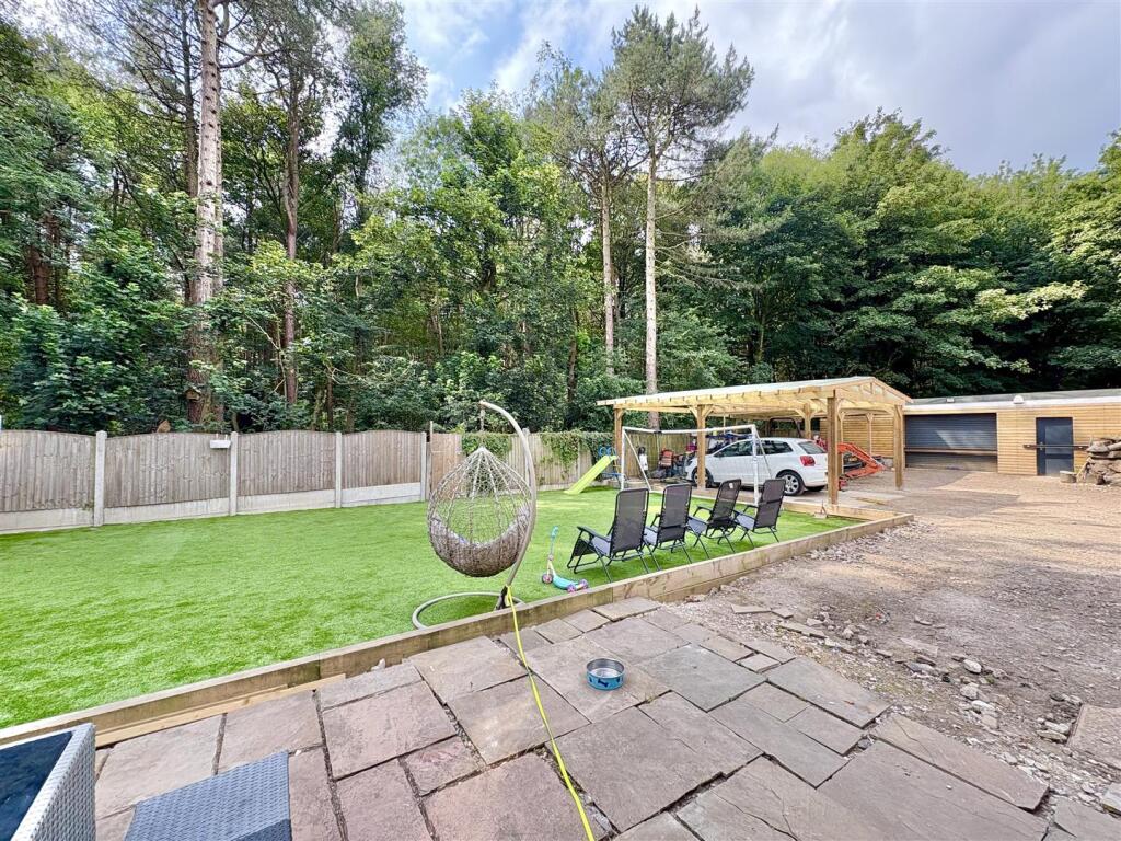 Enclosed Rear Garden