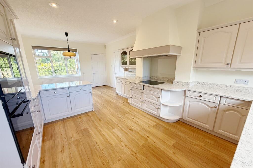 Kitchen Breakfast Ro