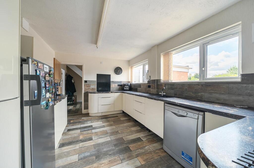 6 Bow Fell, Rugby (7).jpg