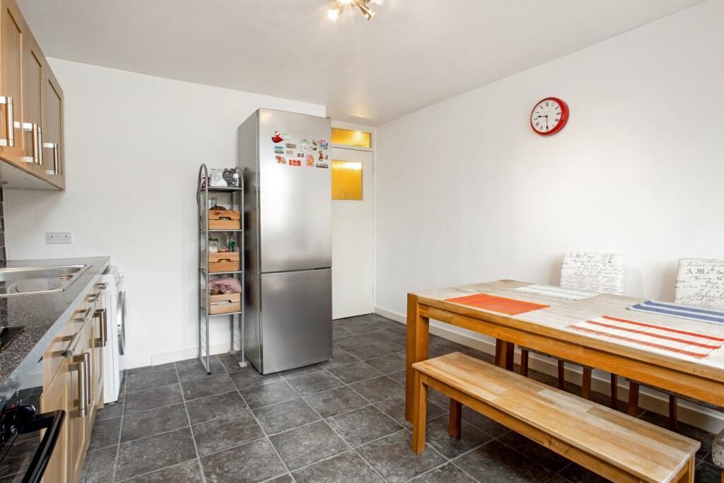 Kitchen/breakfast ro