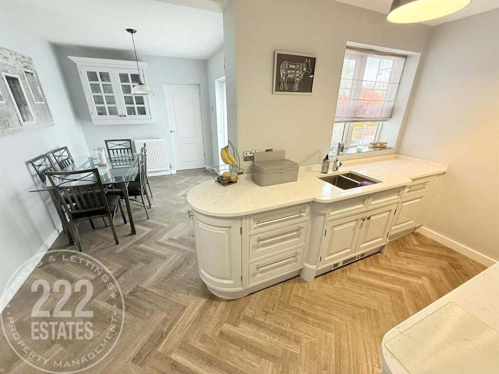 PHOTO-2025-10-20-13-51-10 (5).jpg