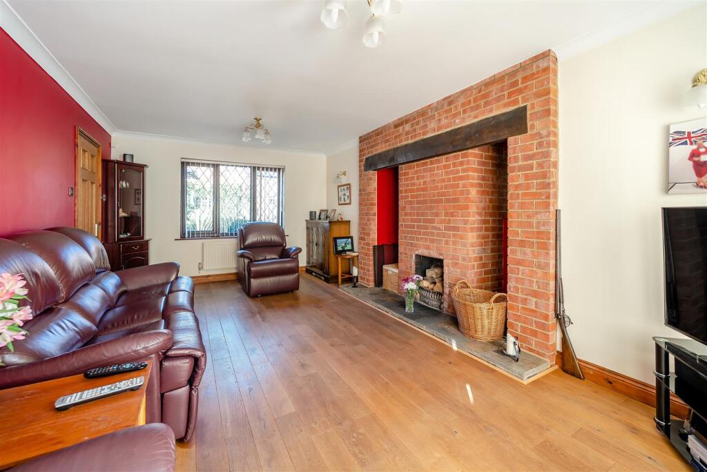 Kudamanta, Caldecote (15).jpg