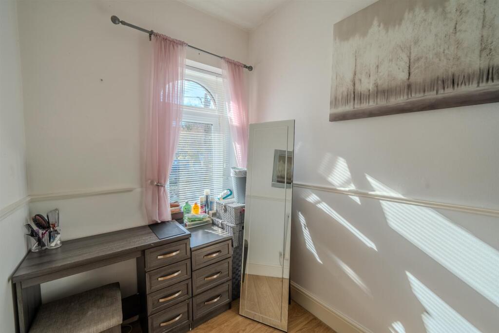 19 Park Terrace-1.jpg