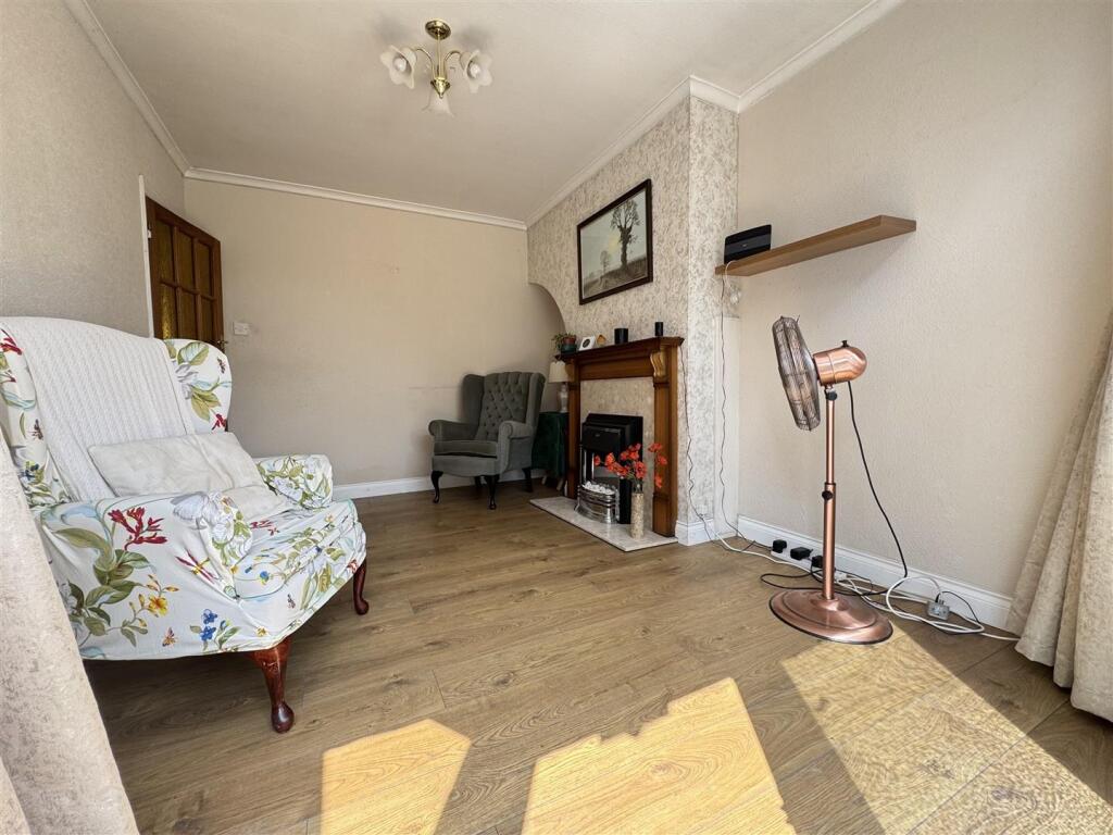 IMG_4394 (Large).JPG