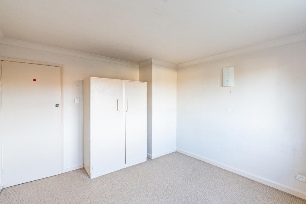 bedroom42