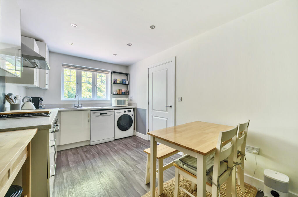 1293583-33-682775...