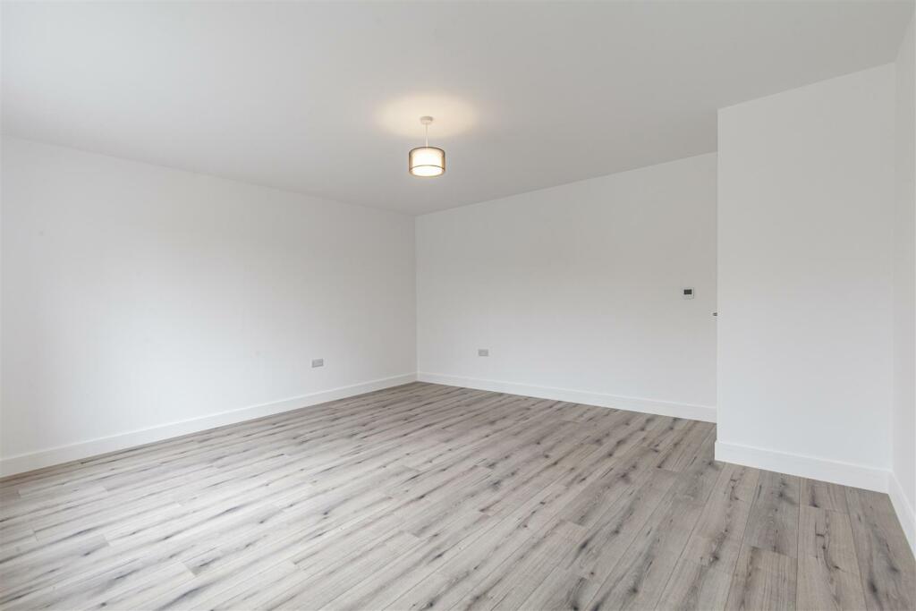 Reception Room-1.jpg