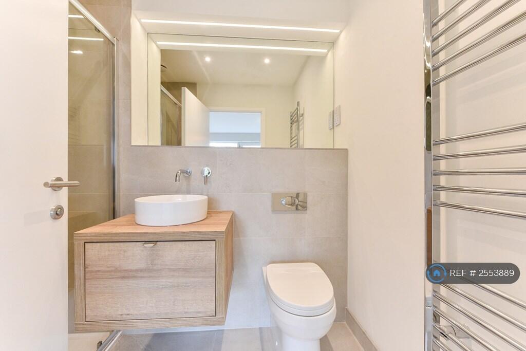Ensuite To Master