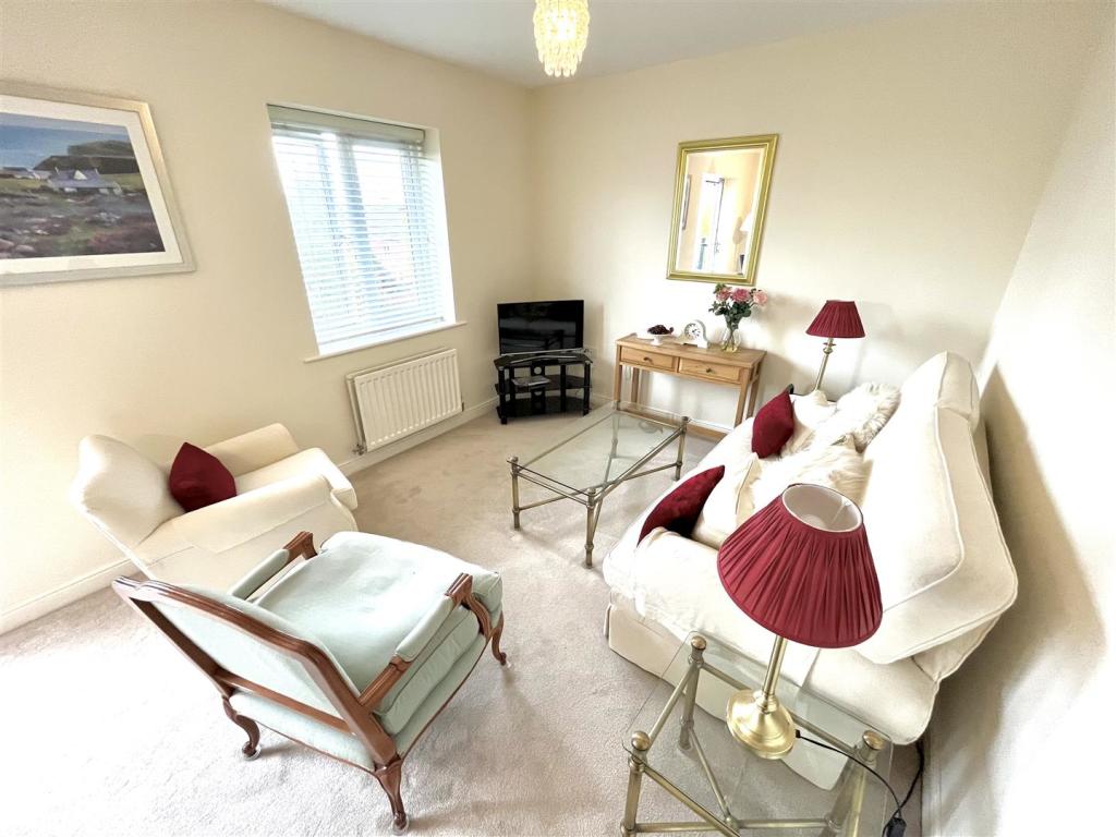 Lounge &amp; Dining Room Aspect 2.jpg