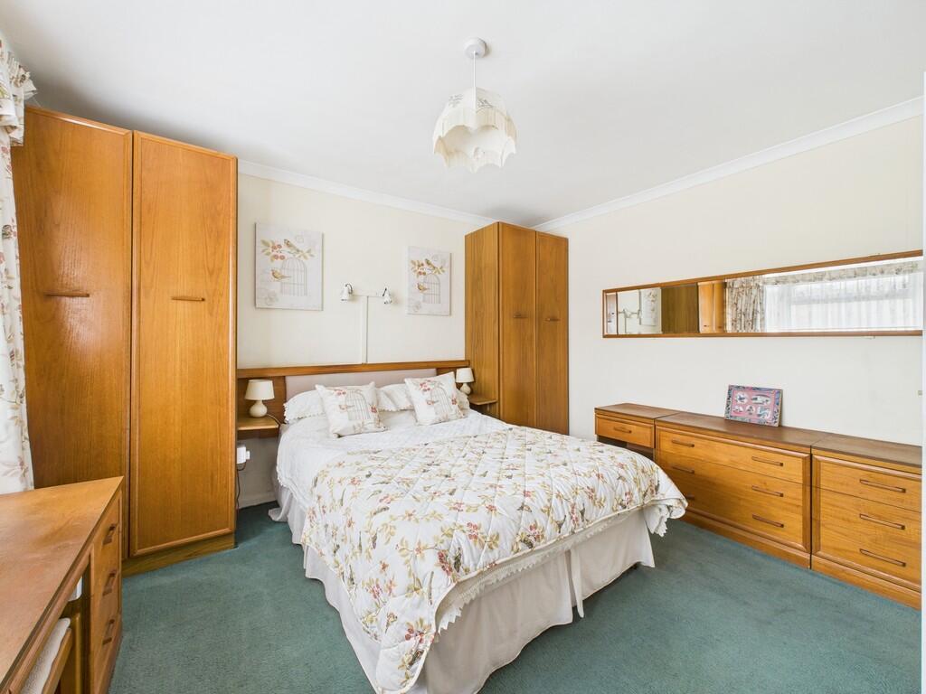 CAM02089G0-PR0458...