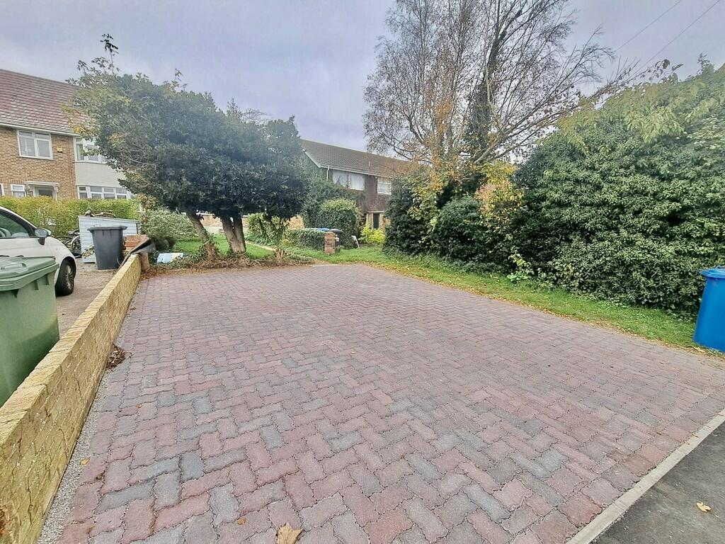 1000085255