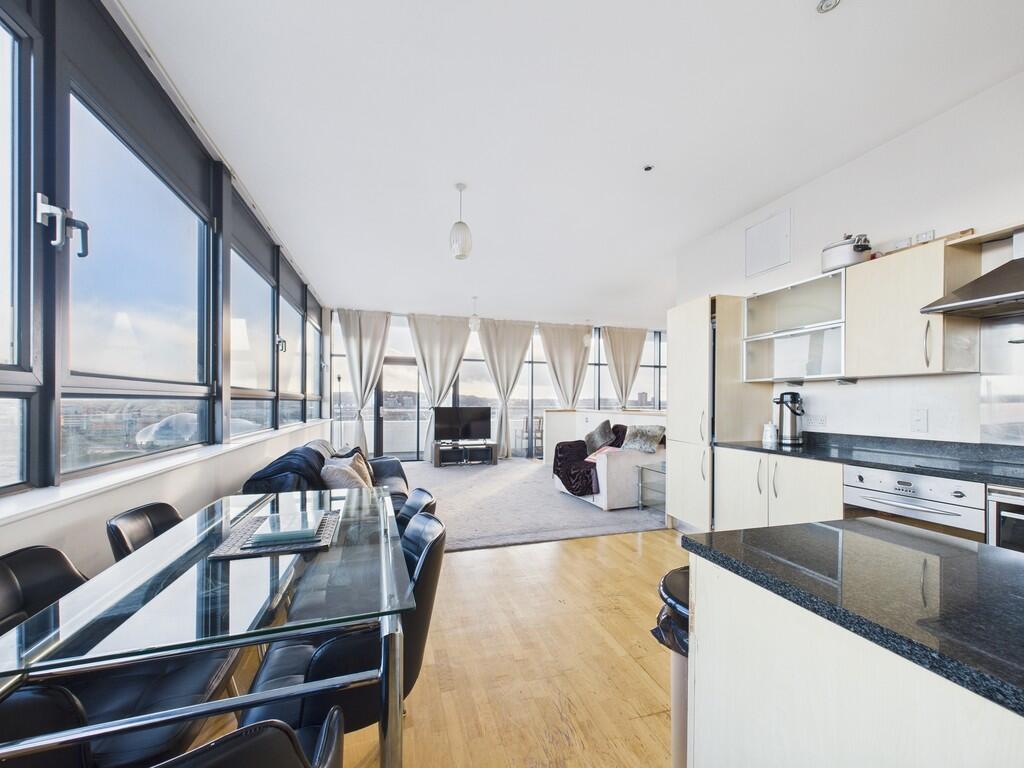 CAM01835G0-PR0362...