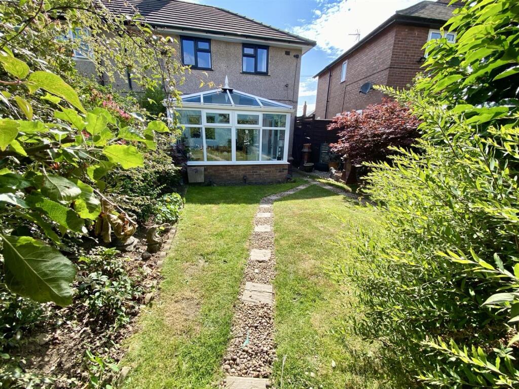 Bramleys Estate Agents - Wilson Avenue - Mirfield 