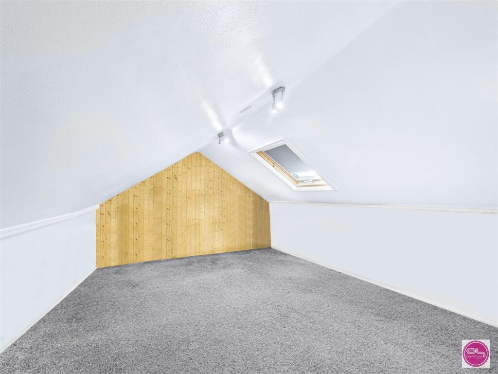 Outwoods Street, Burton on Trent (1).jpg