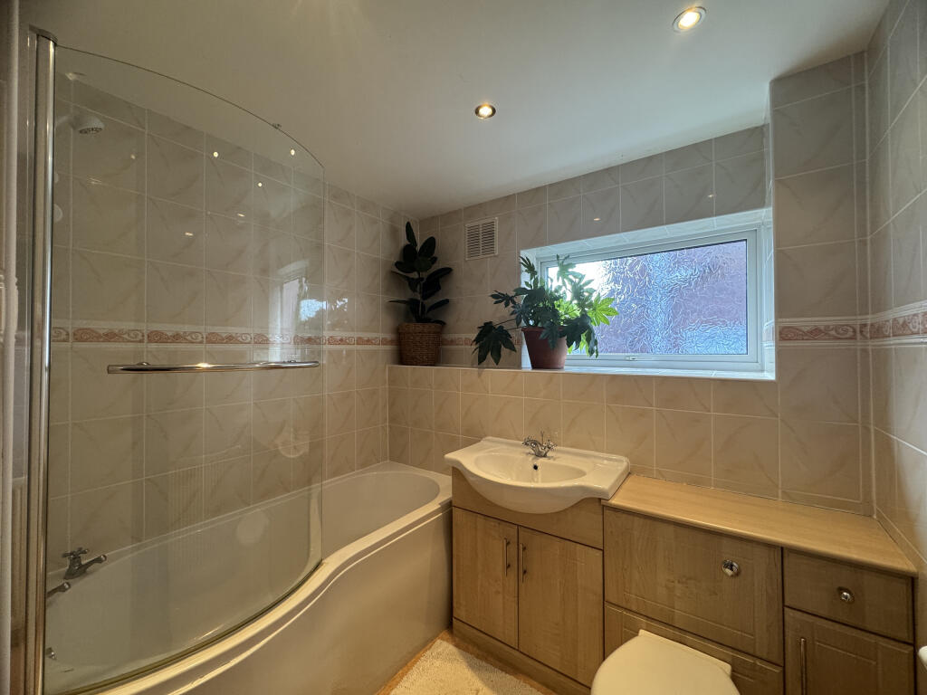 Bath/WC