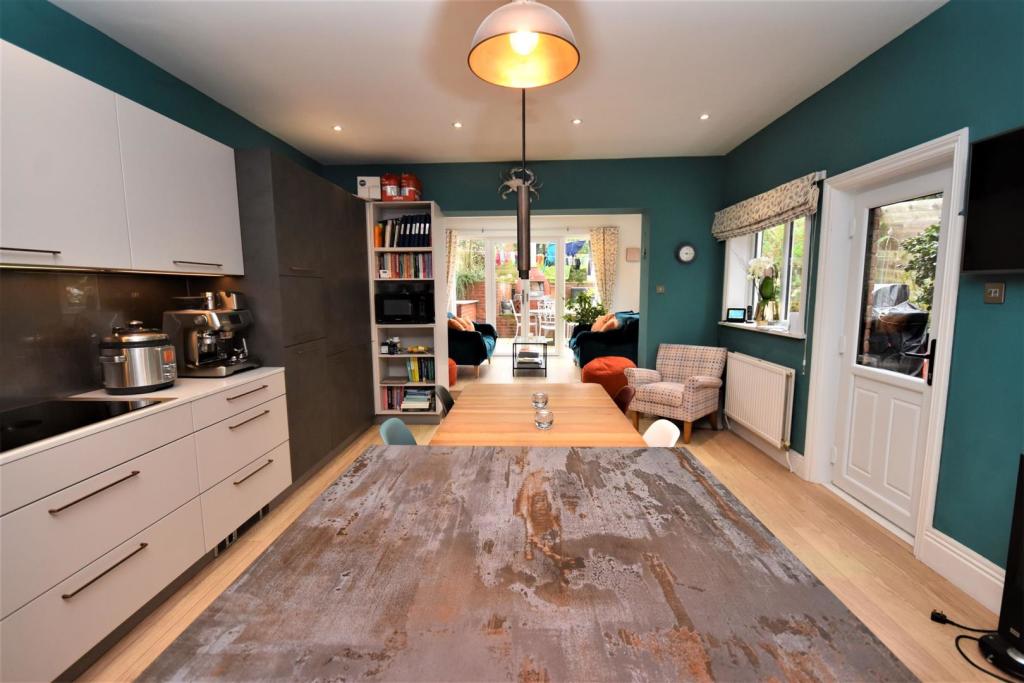Kitchen/Sun Room.JPG