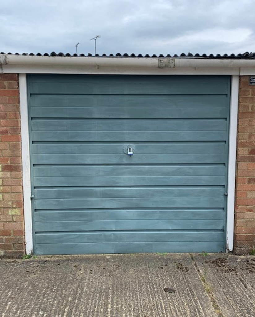 Garage (1)