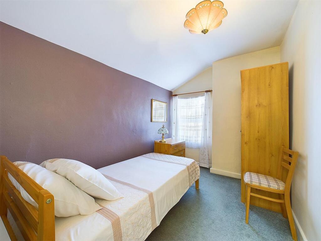 9 - Three Bed Terrace Franklyn Street.jpg