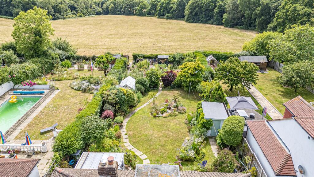 dji_fly_20250621_144756_0011_1750683747278_photo_A