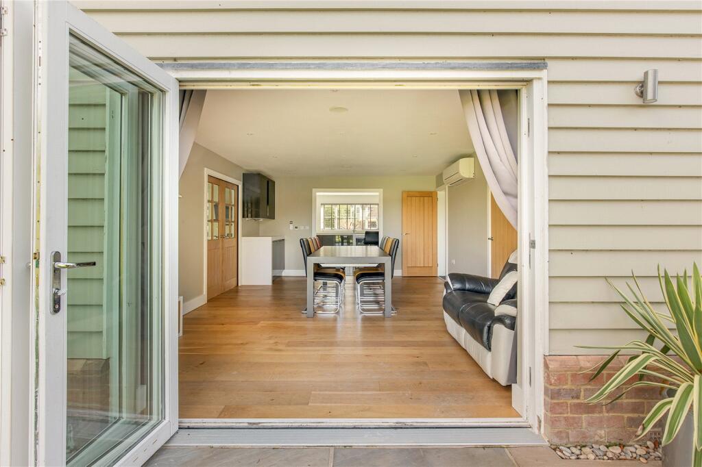 Dining/Family Room