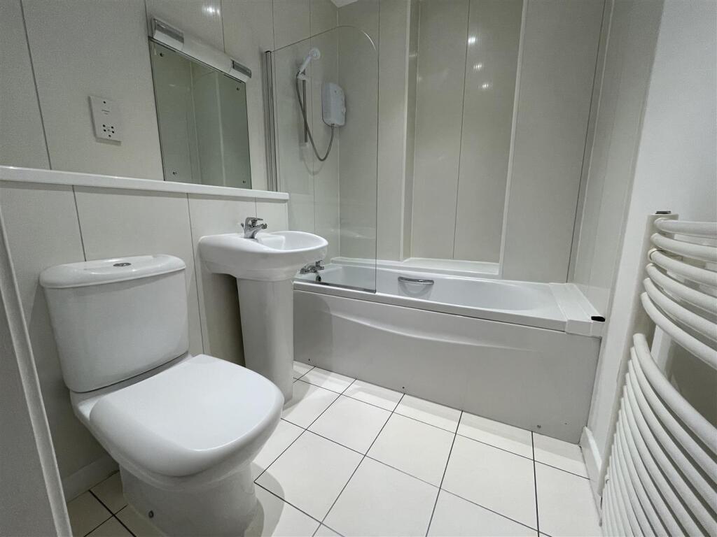 Bathroom.jpeg