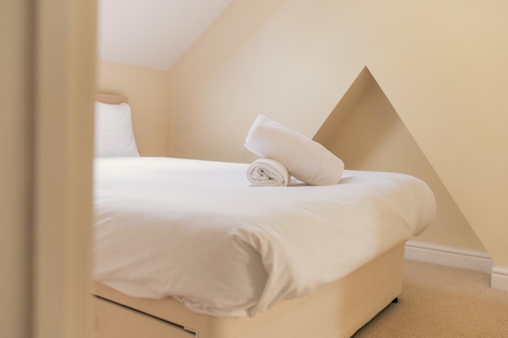 Call 02920 454555 to secure your viewing_6