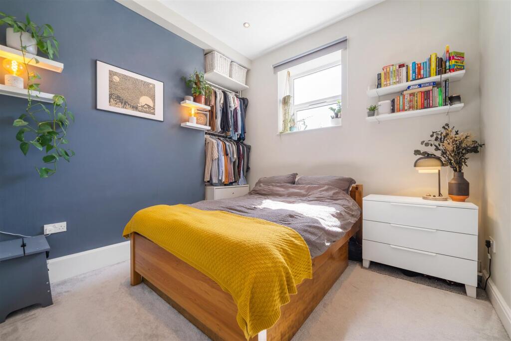 1, 68 High Street-10.jpg