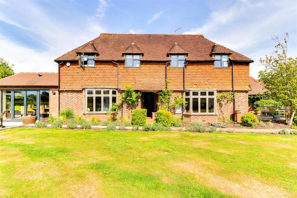 Front aspect 1.1.jpg