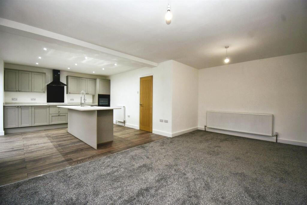 Open plan Kitchen/Dining/Living Room