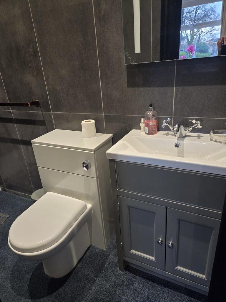 IMG-20251125-WA00...