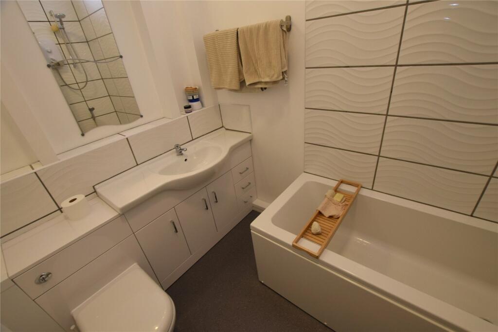 Flat 8