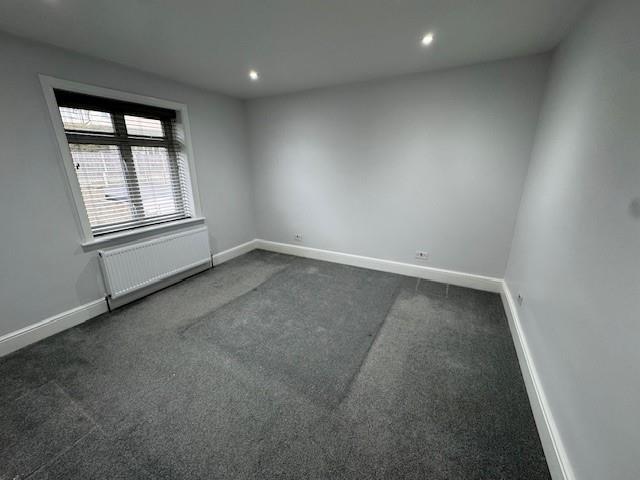 BEDROOM MAIN.jpg