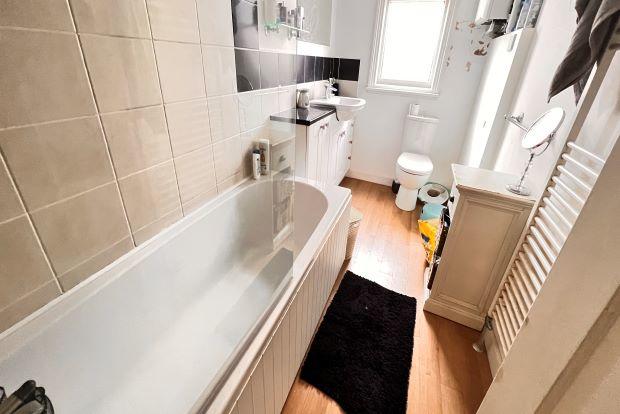 Bathroom/w.c.