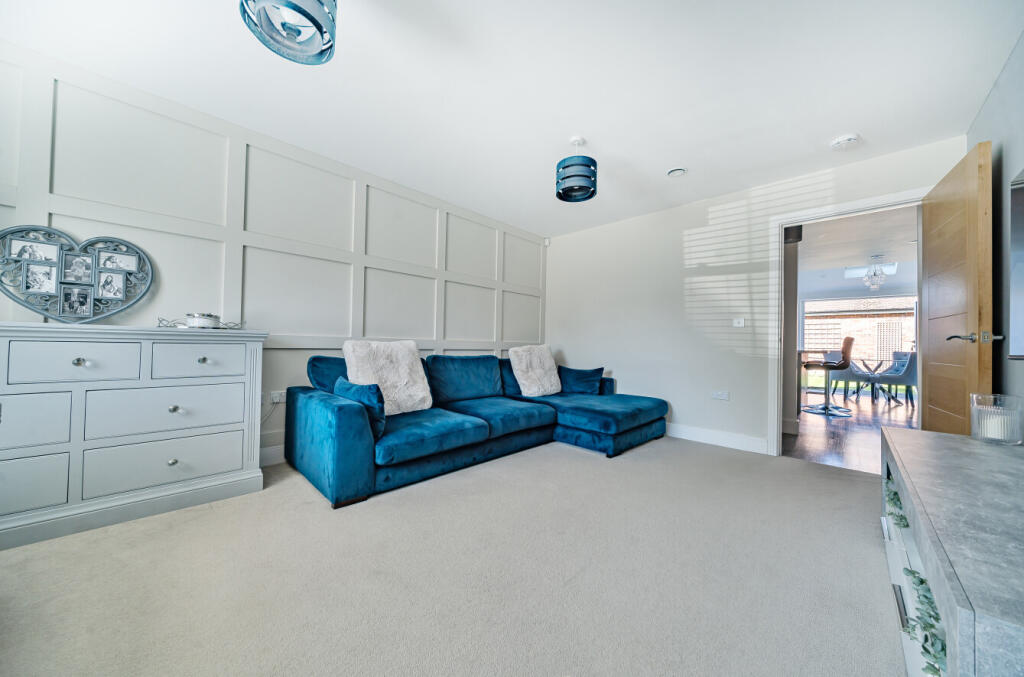 30-68222ae95e259-...