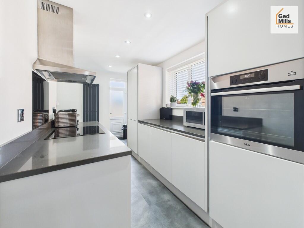 CAM04261G0-PR0071...