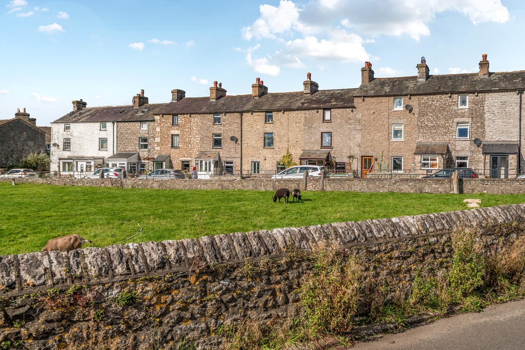 14 Holme Mills Co...