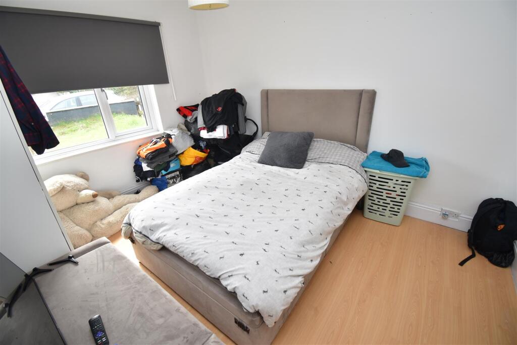 bedroom four.JPG